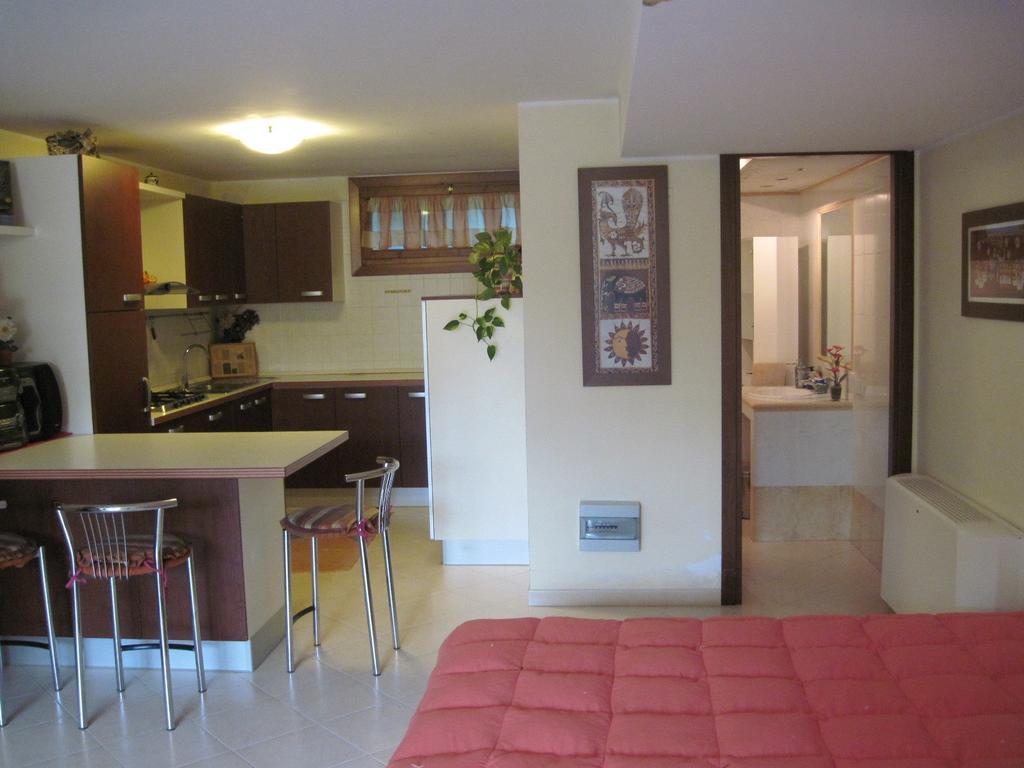 Sweet Sardinia Apartment R2968 Elmas Zimmer foto